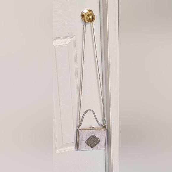 Bijoux Terner Vintage Grey/Silver Satin Evening/Formal Bag w/Detailed Beading - Picture 10 of 15